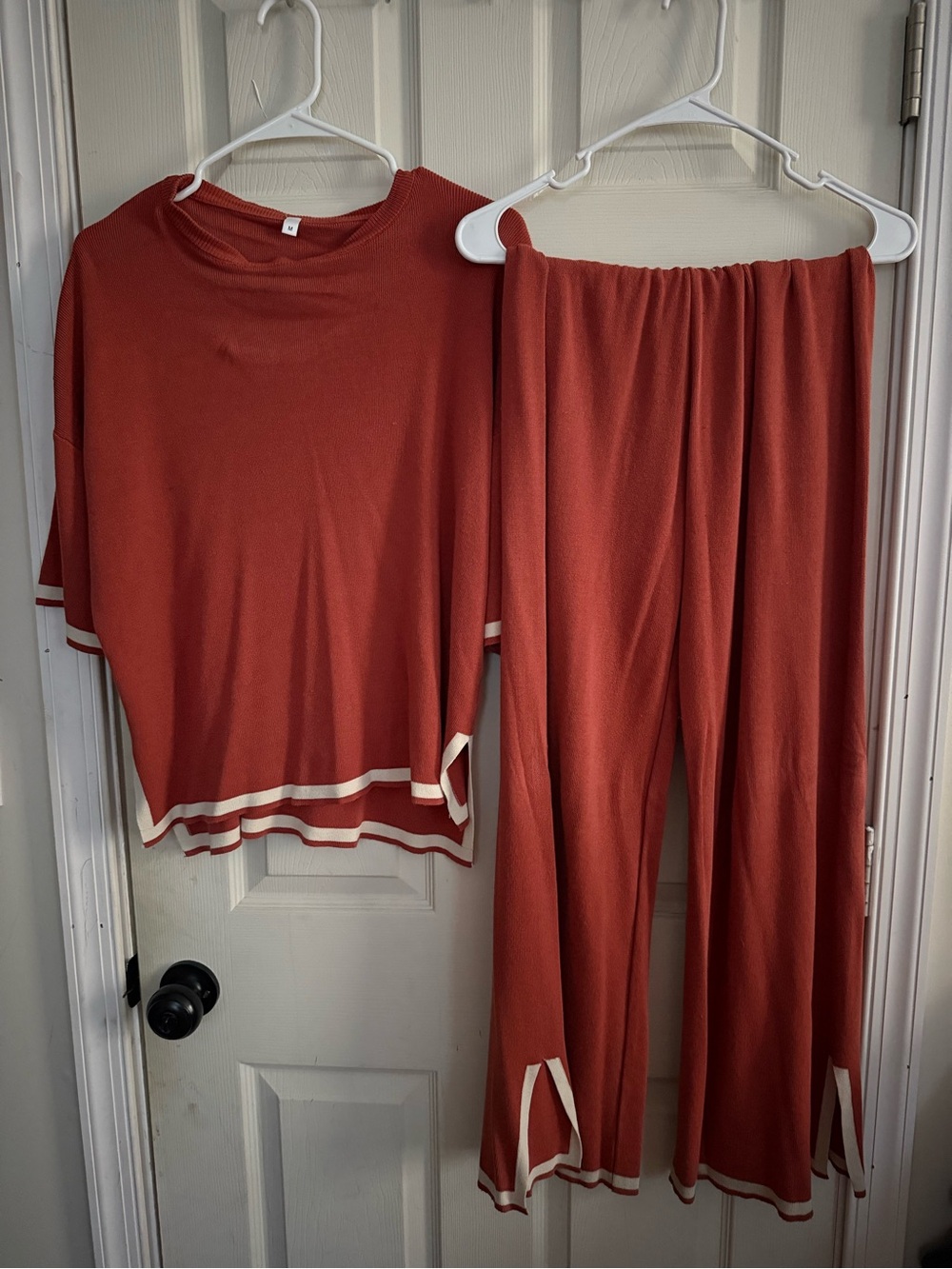 Amazon 2 piece set top & wide leg bottoms